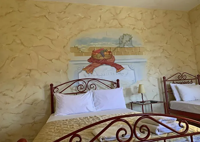 Akrotiri Rooms