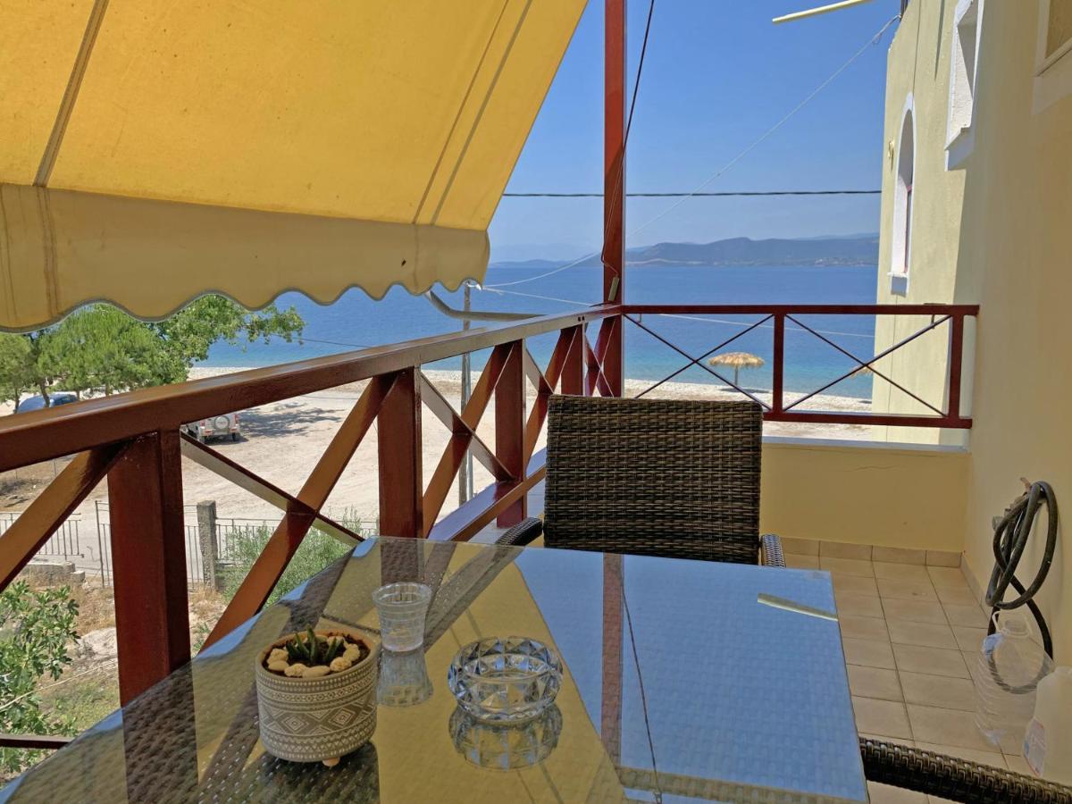 Akrotiri Rooms * Agiokampos (Evia)