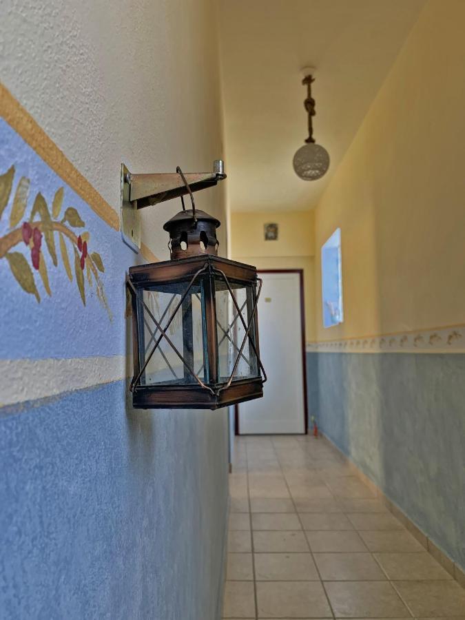 Akrotiri Rooms *